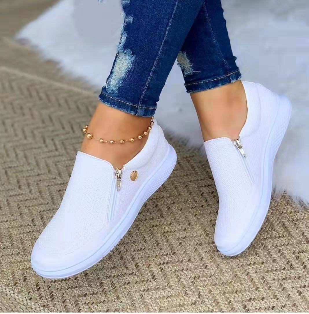 Women´s Comfort Zip Slip-On Sneakers